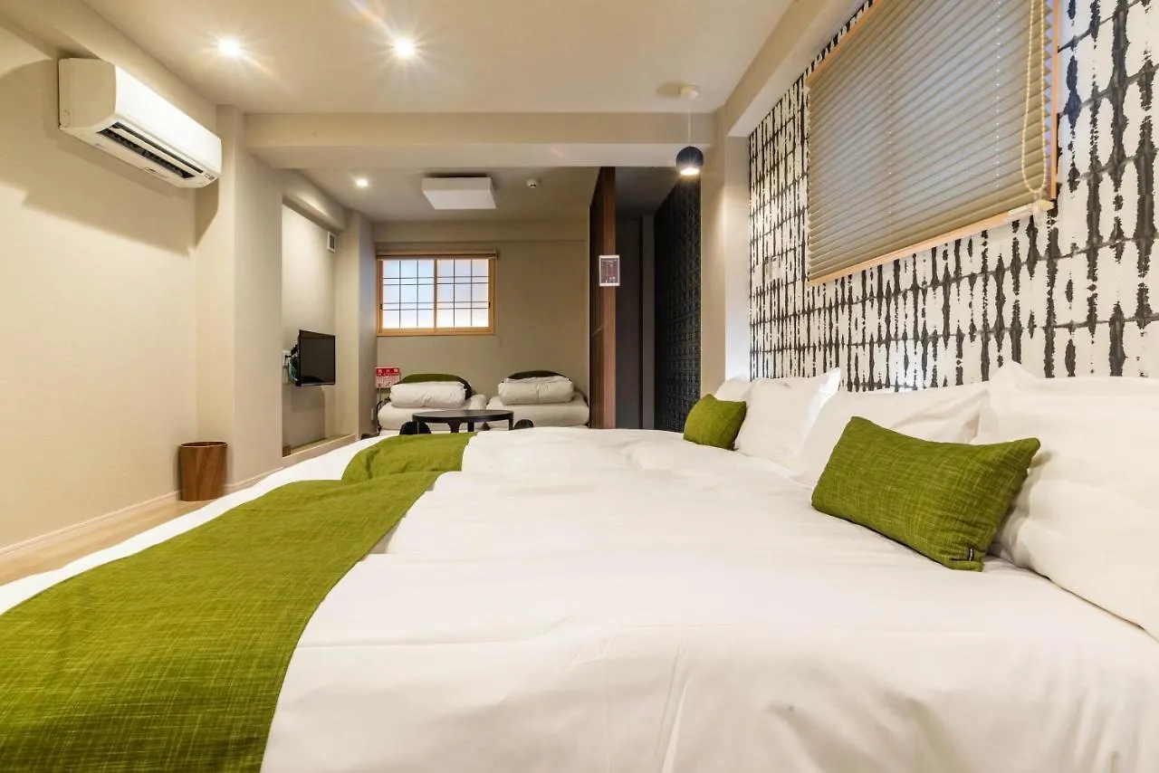 Bijou Suites Hana Osaka 0*,  Giappone